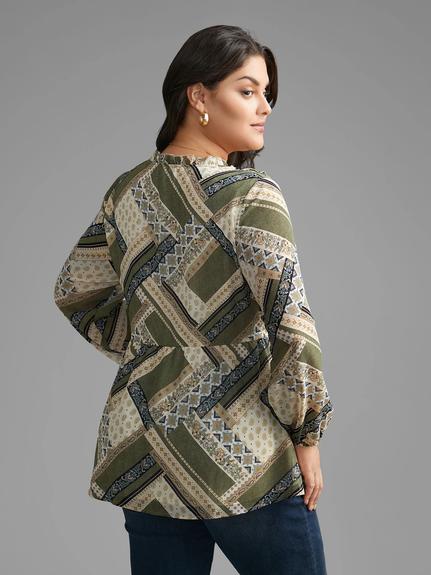 Bandana Print V Neck Ruffle Trim Blouse - Image 5