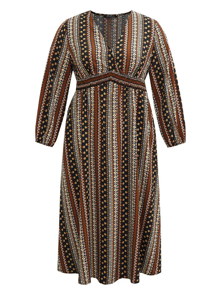 Bandana Print Wrap Shirred Dress - Image 8