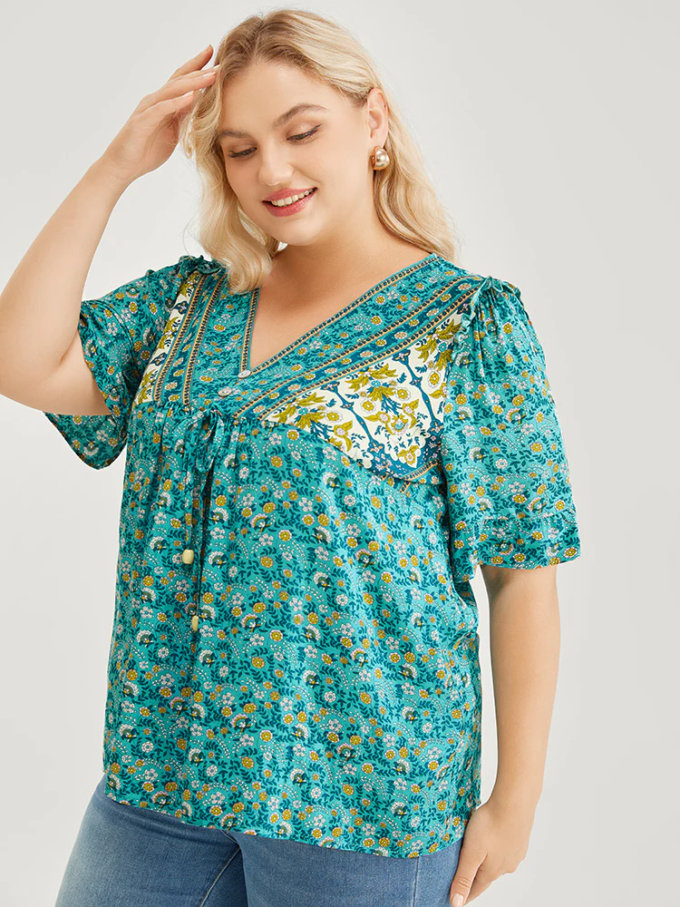 Bandana Ruffle Trim Knot Front Button Detail Blouse - Image 5