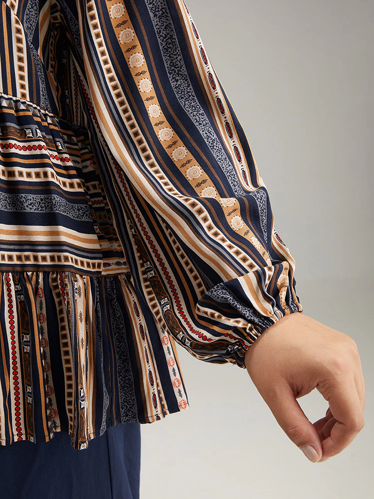 Bandana Stried Crew Neck Gathered Blouse - Image 6