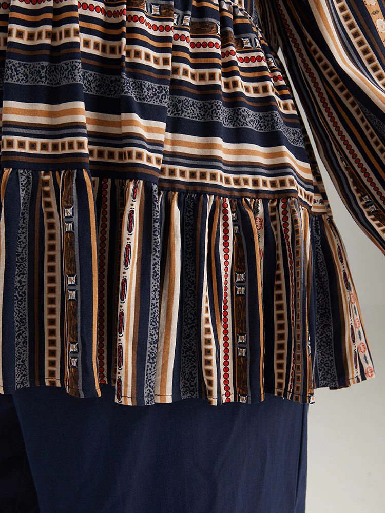 Bandana Stried Crew Neck Gathered Blouse - Image 7