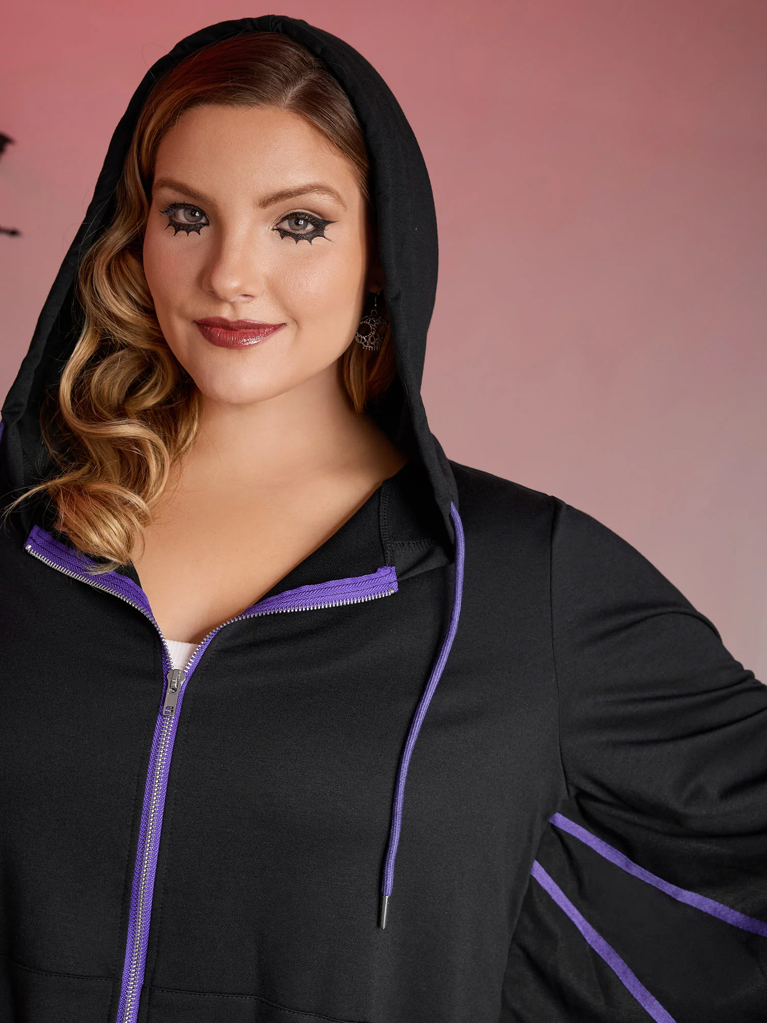 Bat-Shaped Contrast Stretchy Jacket - Image 2