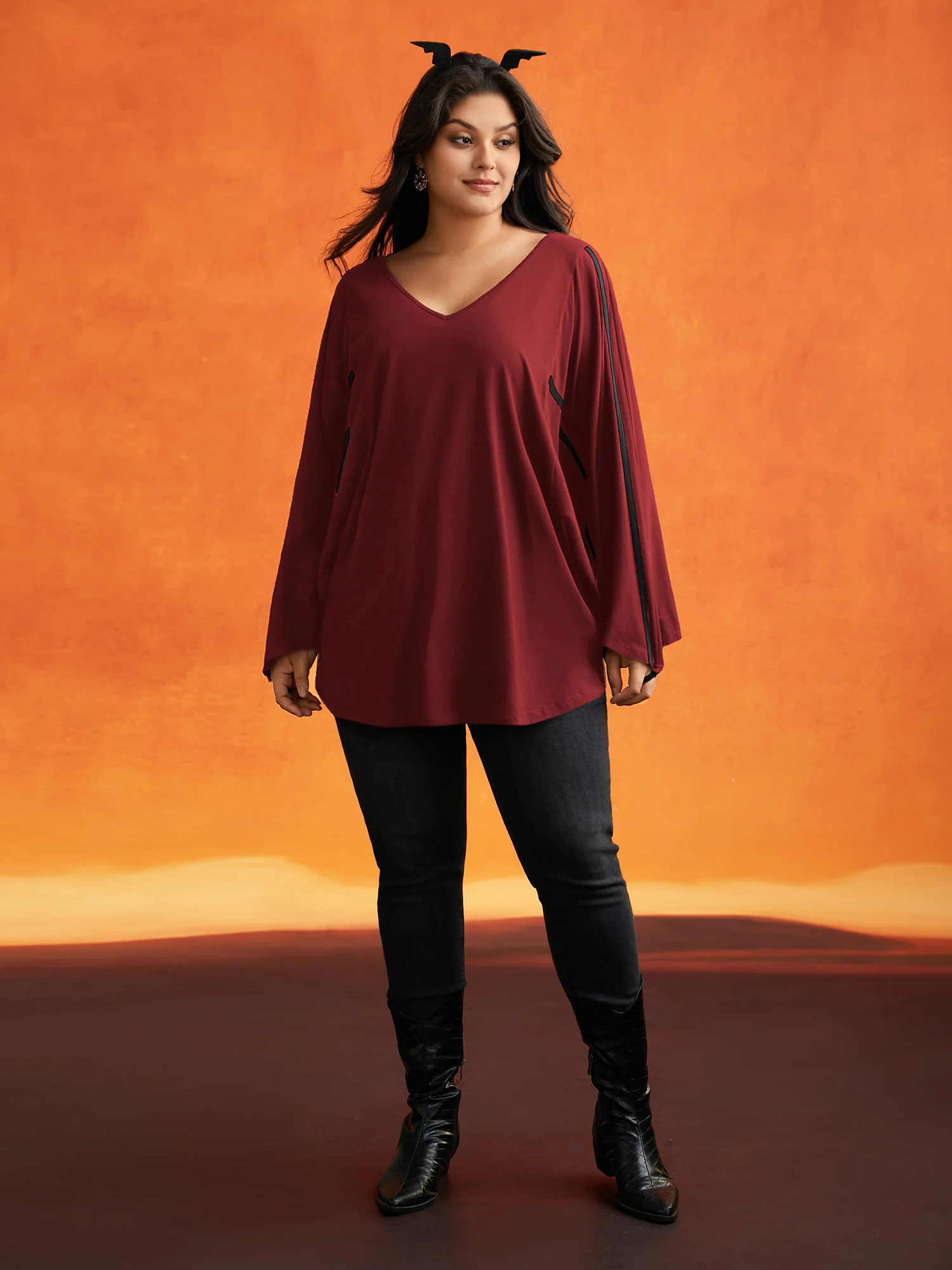 Bat Wing Shaped Sleeves T-shirt - Image 2