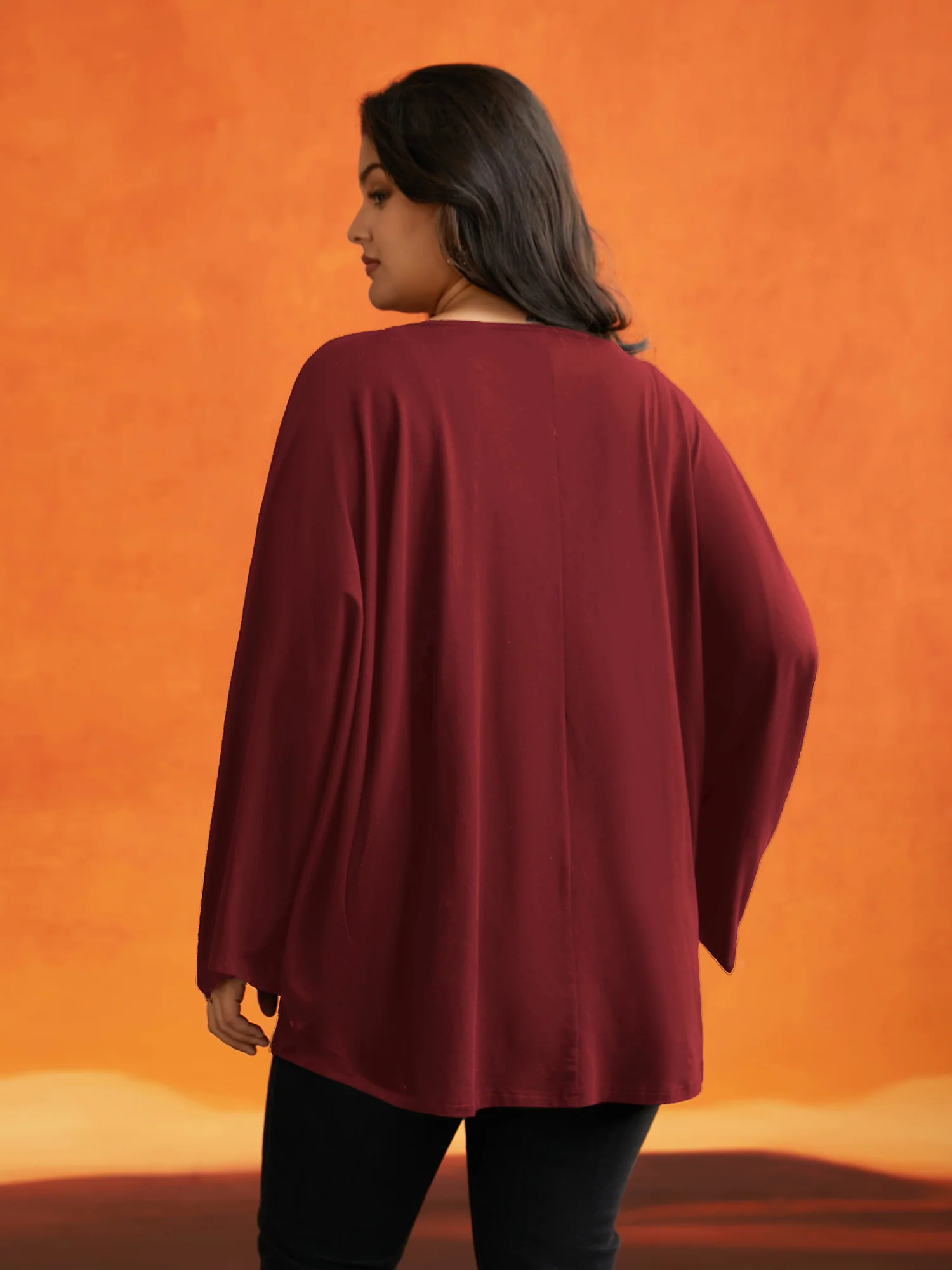 Bat Wing Shaped Sleeves T-shirt - Image 3