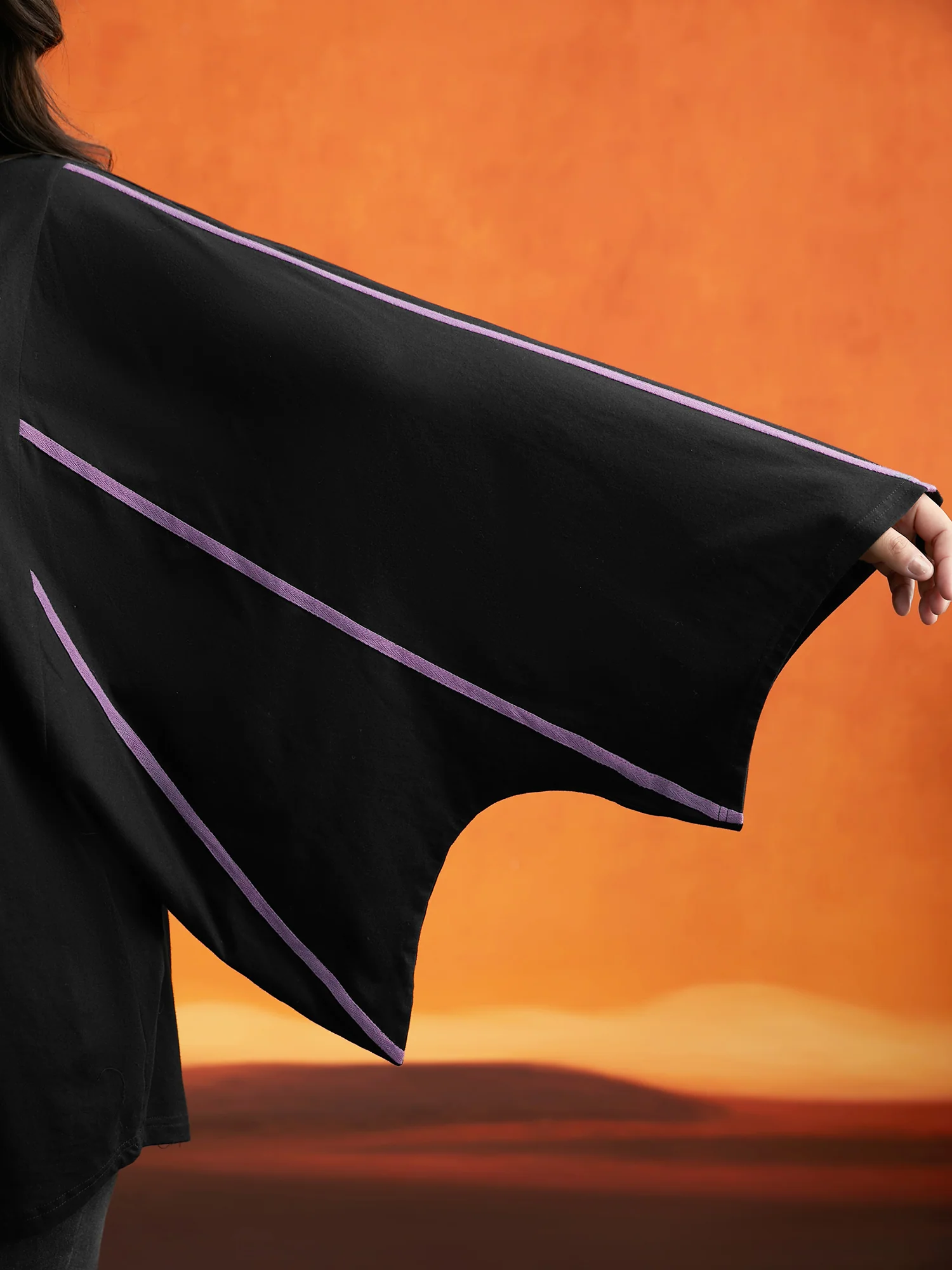 Bat Wing Shaped Sleeves T-shirt - Image 8