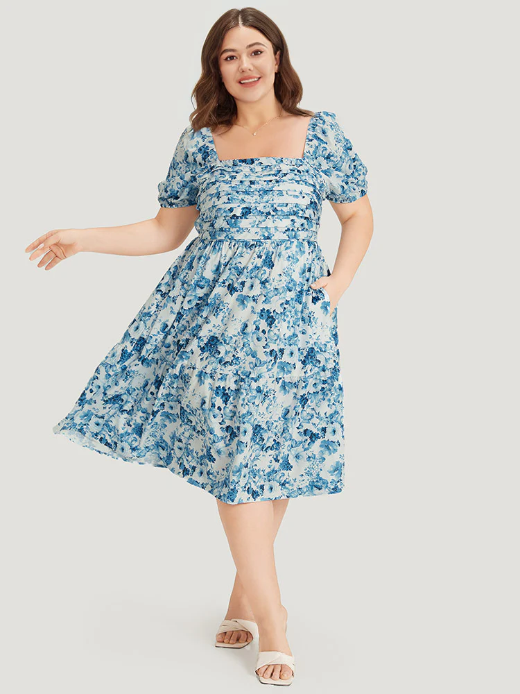 Batik Plicated Detail Square Neck Puff Sleeve Dress - Image 4