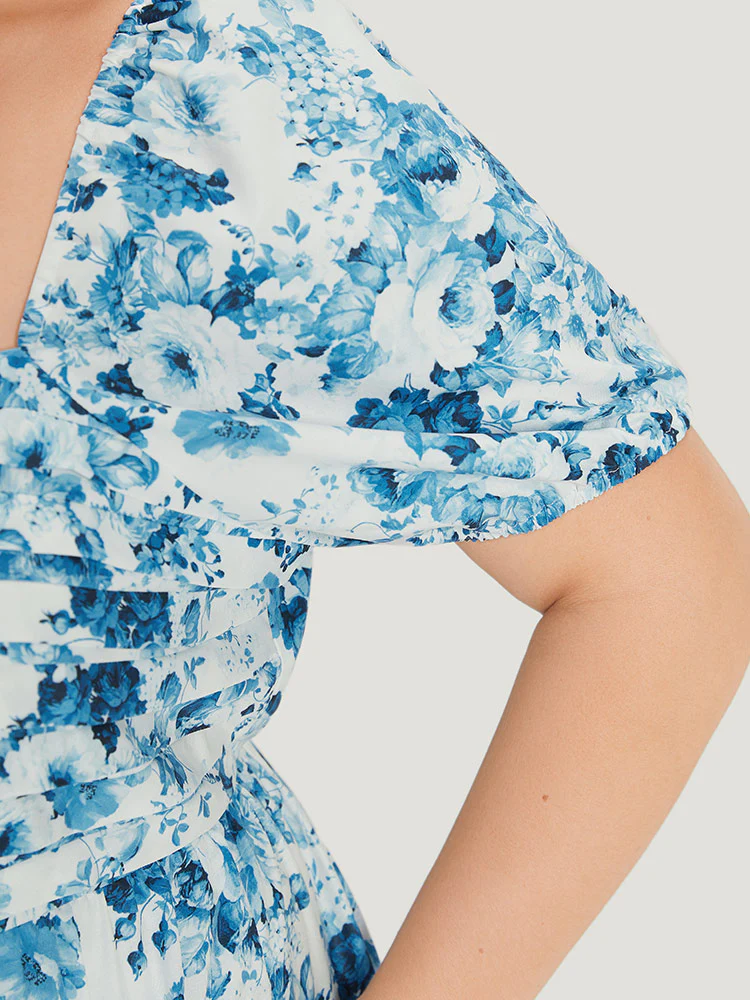 Batik Plicated Detail Square Neck Puff Sleeve Dress - Image 6