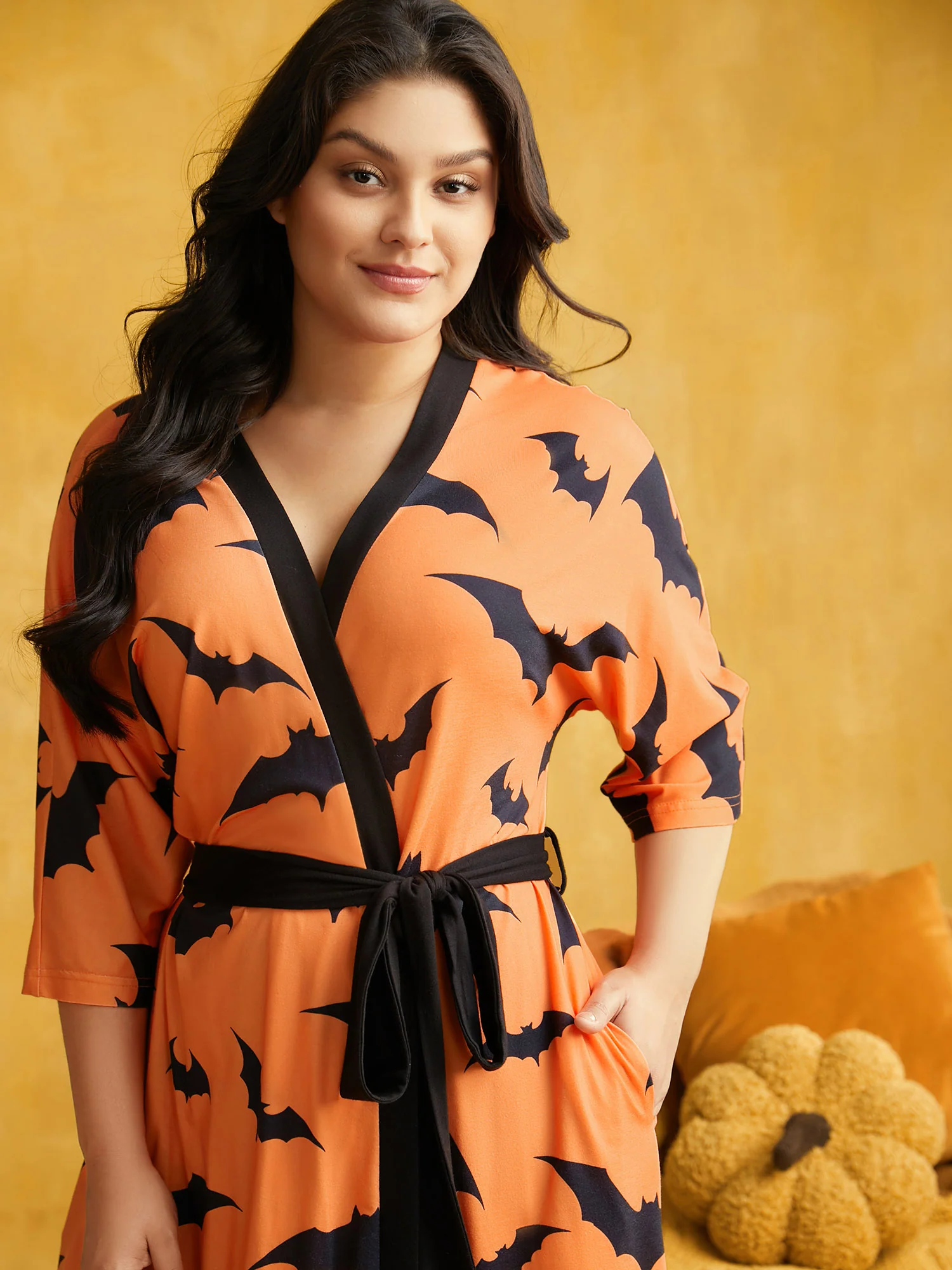 Batty Print Midi Loungewear Robe - Image 2