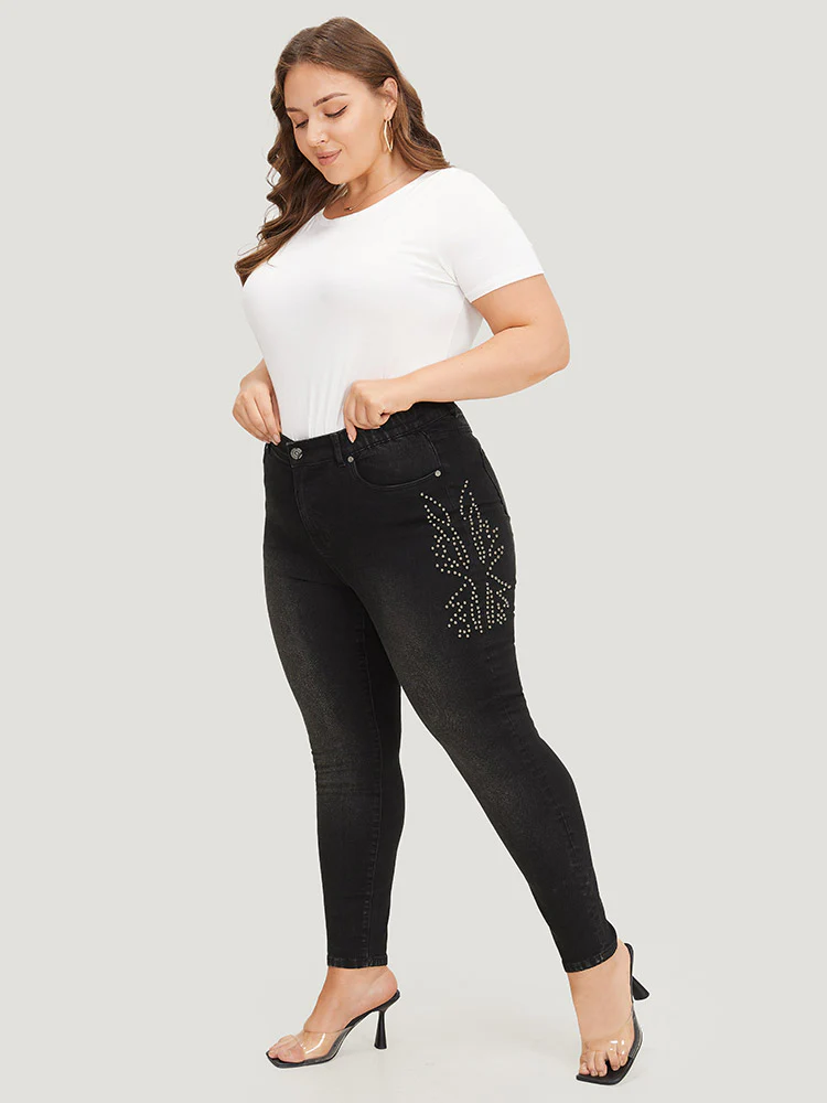 Beaded Detail Pocket Very Stretchy Black Wash Jeans - Image 6