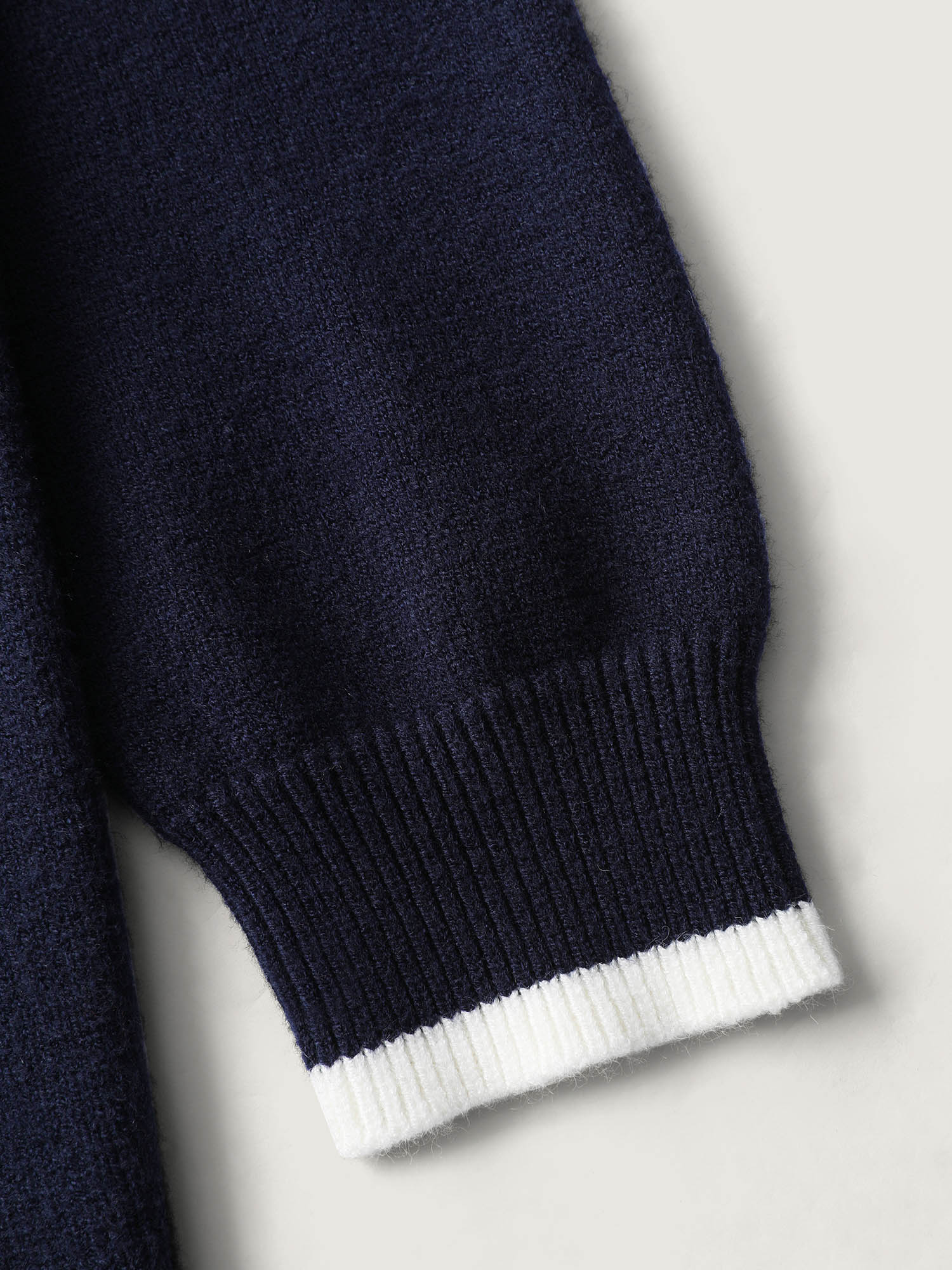 Bear Motif Jacquard Color Contrast Pullover - Image 6