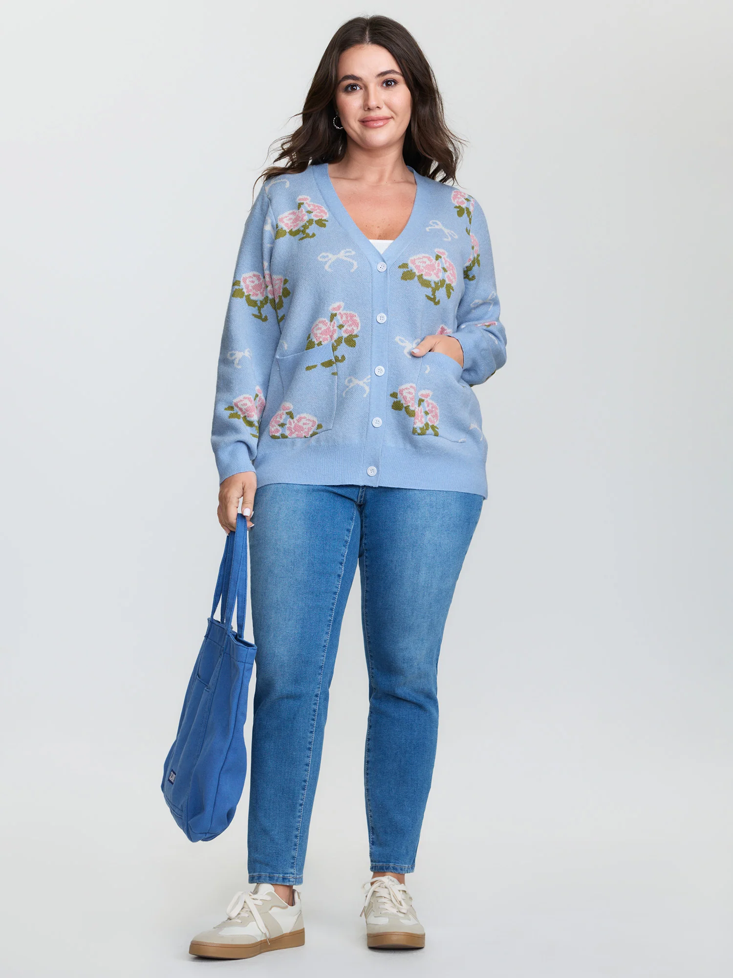 Beautiful Floral Bow Pattern Jacquard Knit Cardigan - Image 3