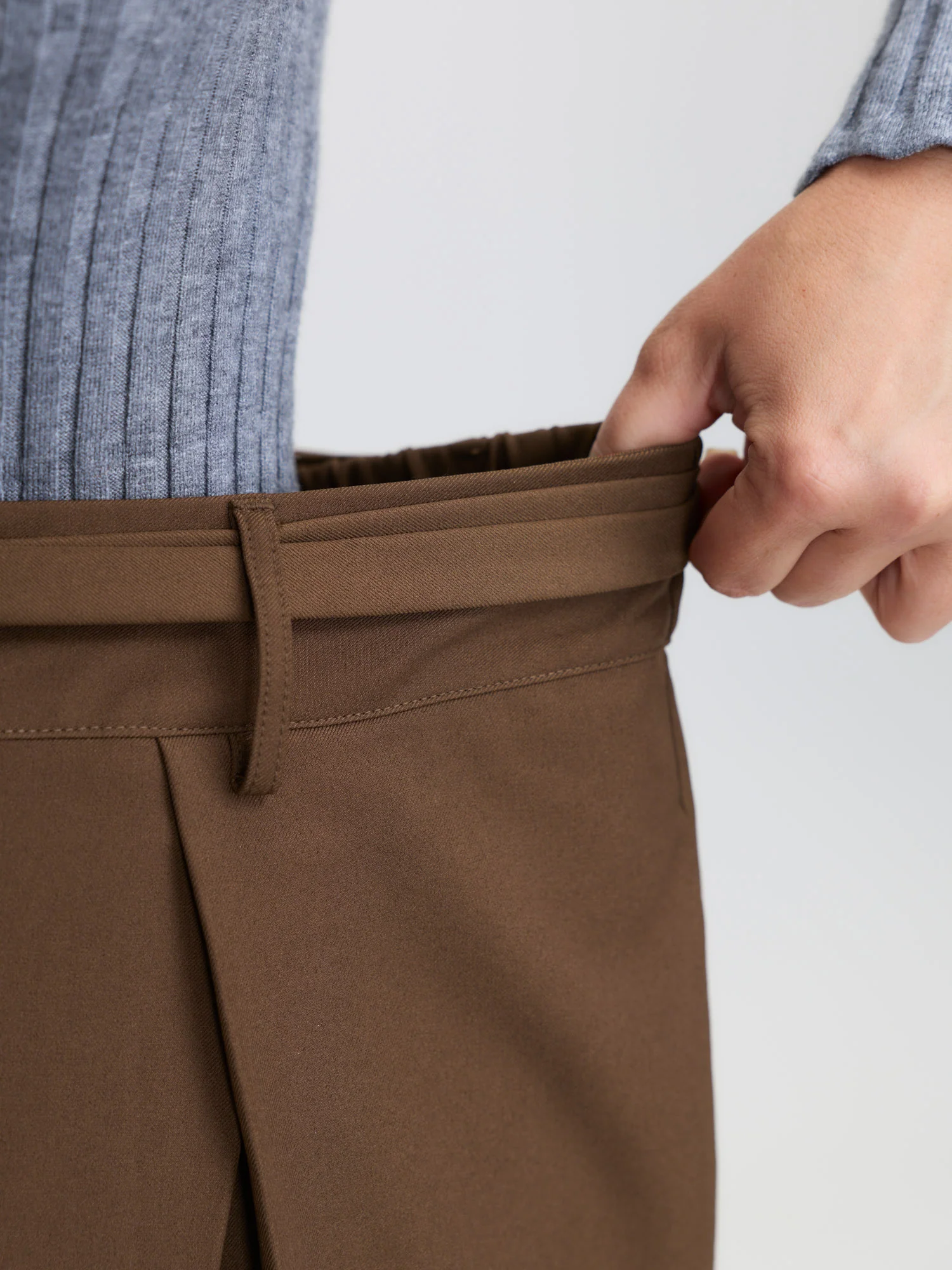 Belted Side Pleated Adjustable Pants - Image 4