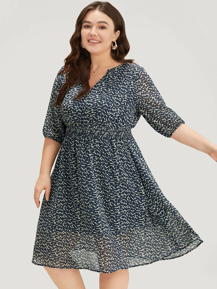 Bird Print Notched Shirred Lantern Sleeve Dress - Image 2