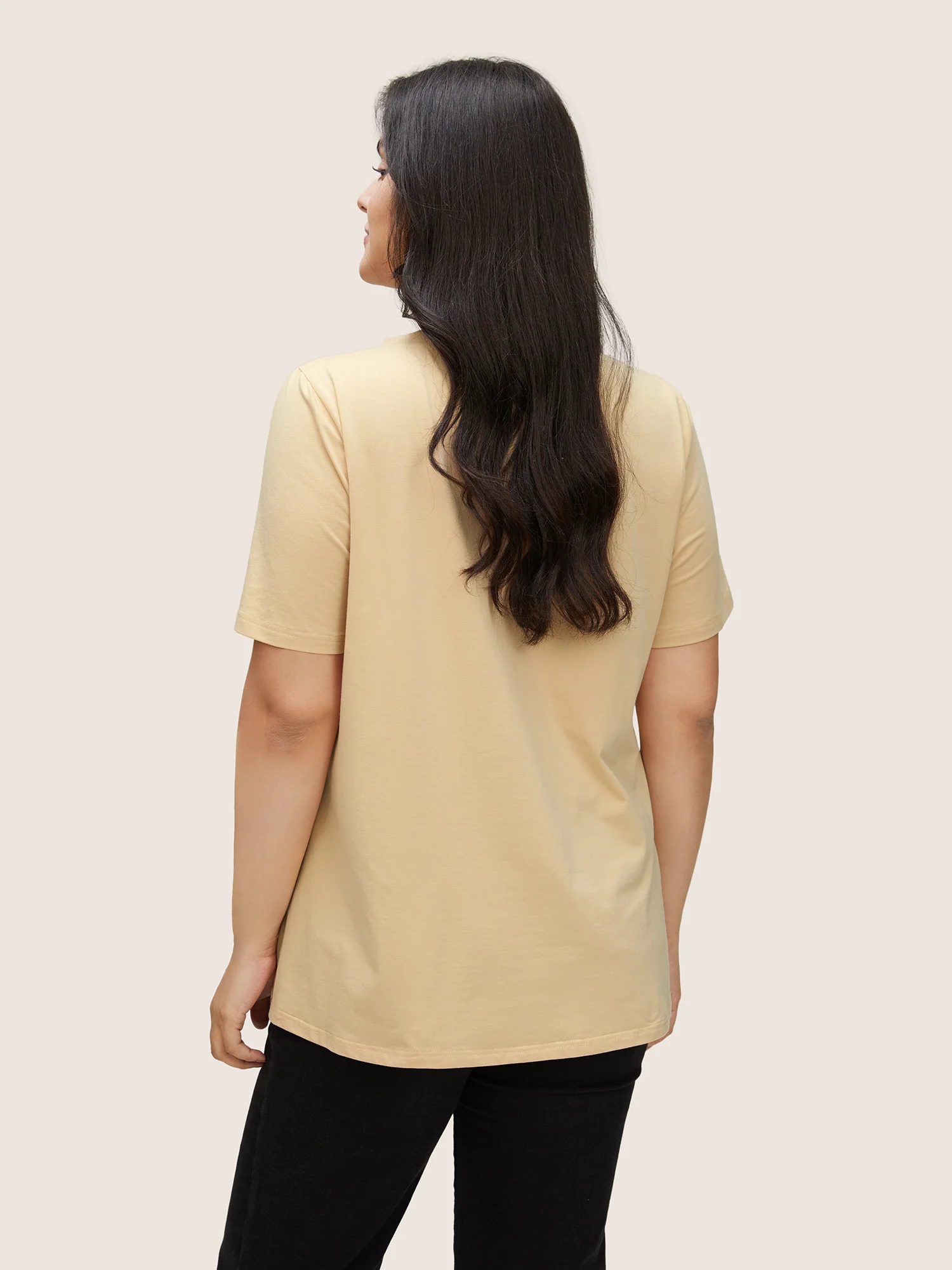 BLOOMCHIC Basic Solid Crew Neck T-shirt - Image 2