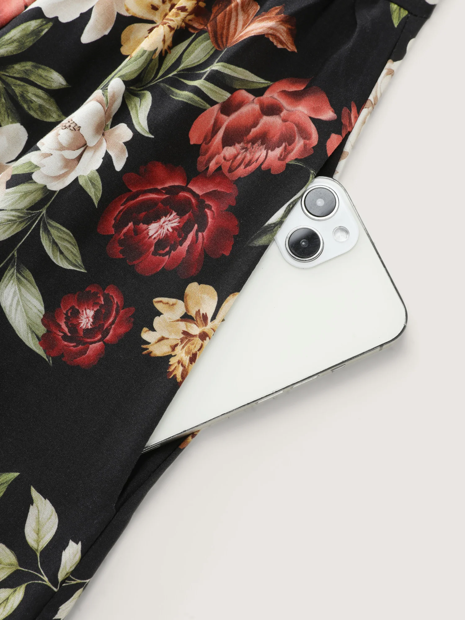Blooming Florals Shirred Pockets Maxi Dress - Image 6
