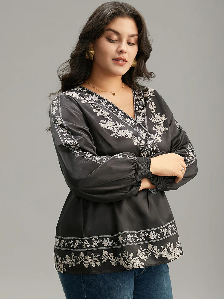 Boho Print Shirred Lantern Sleeve Blouse - Image 3