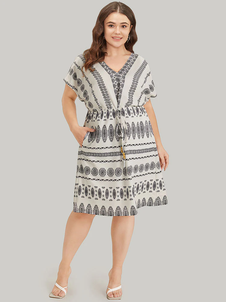 Boho Print V Neck Dolman Sleeve Drawstring Dress - Image 4