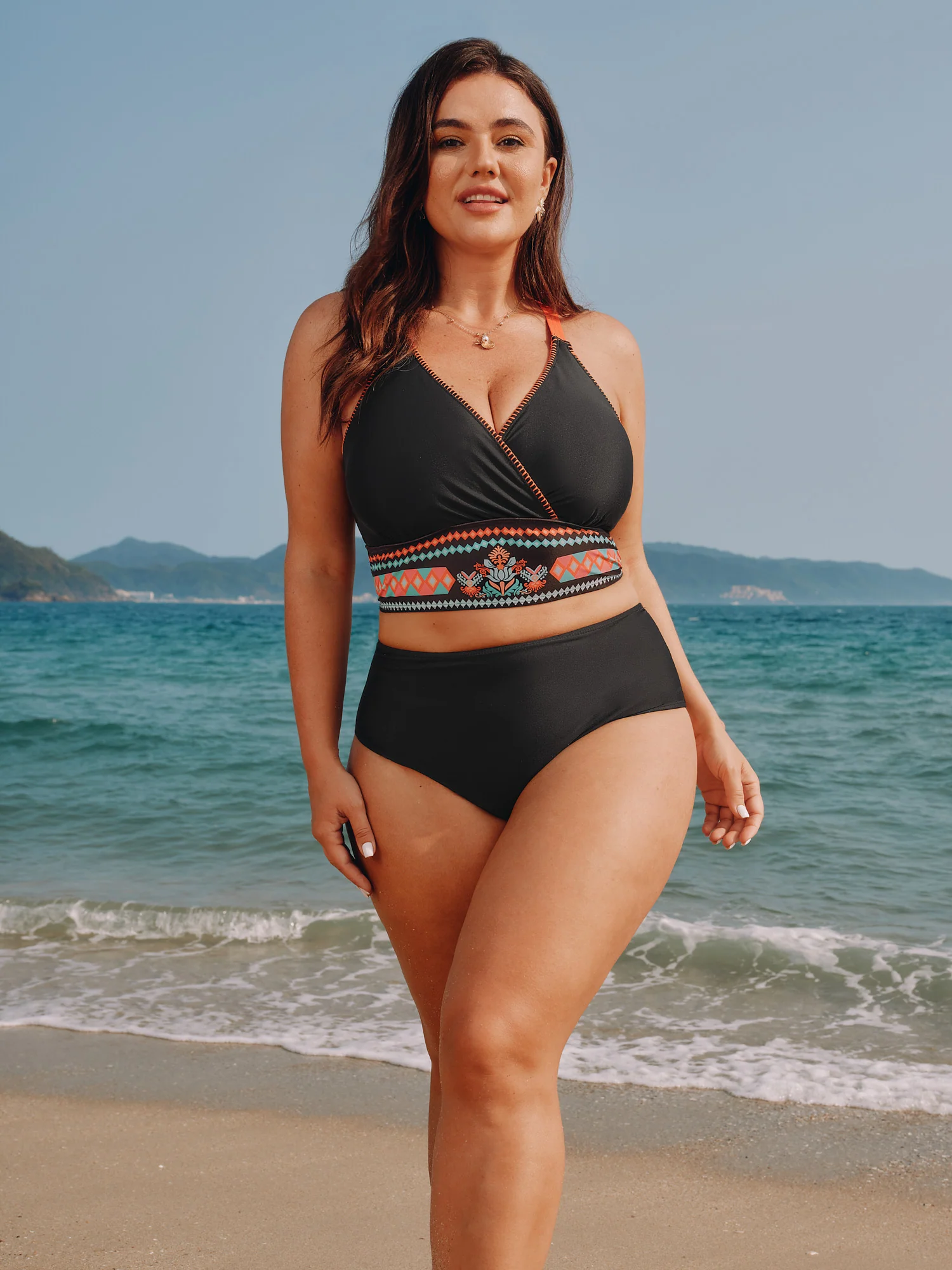 Boho Colorful Print Contrast Bikini Top - Image 3