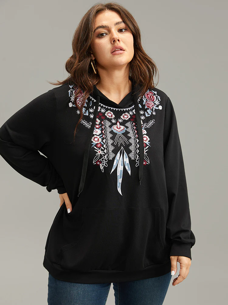 Boho Embroidered Pocket Hooded Drawstring Sweatshirt - Image 3