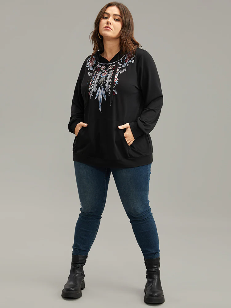 Boho Embroidered Pocket Hooded Drawstring Sweatshirt - Image 4