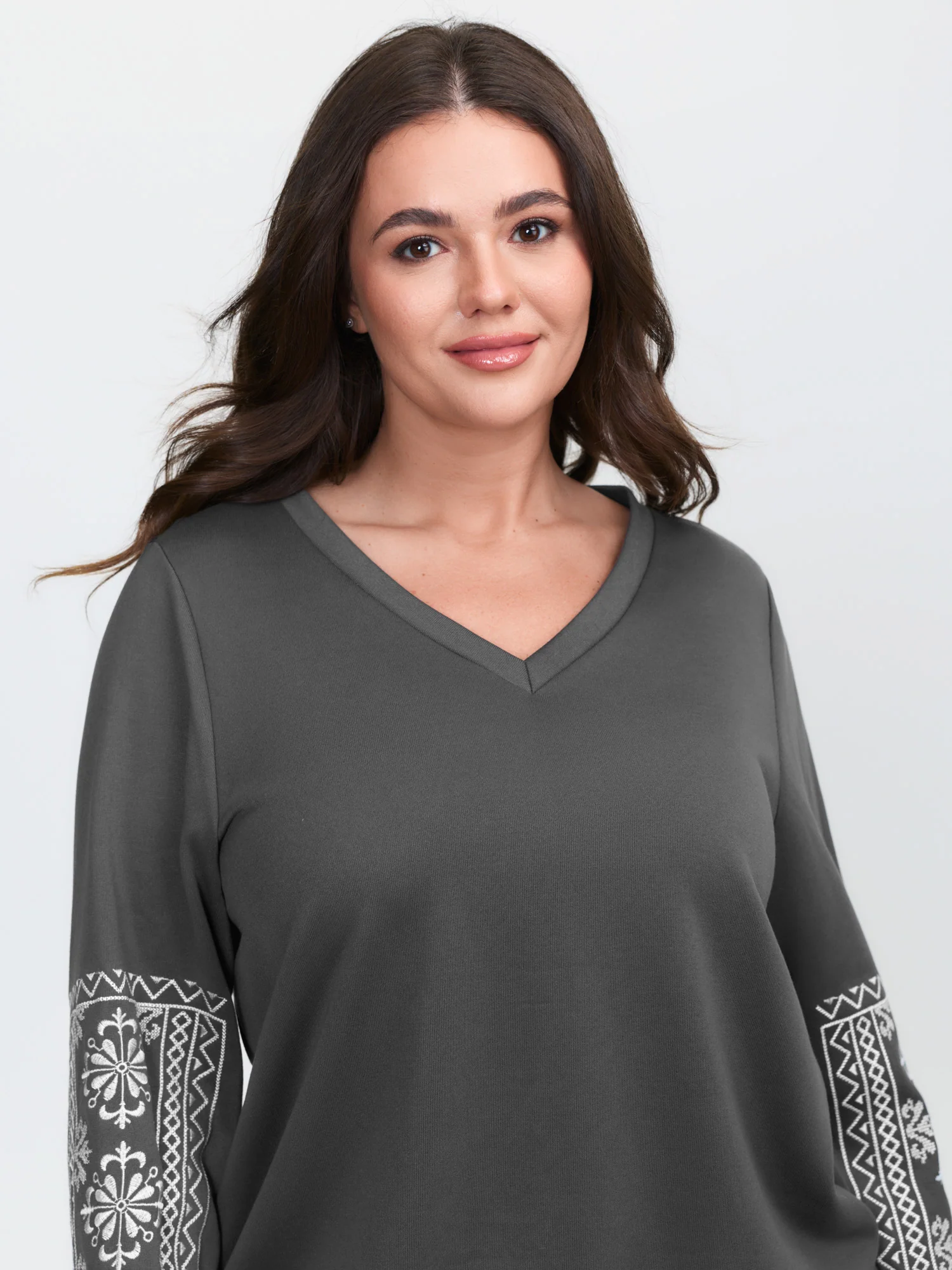 Boho Embroidered Sleeve V-Neck Sweatshirt - Image 2