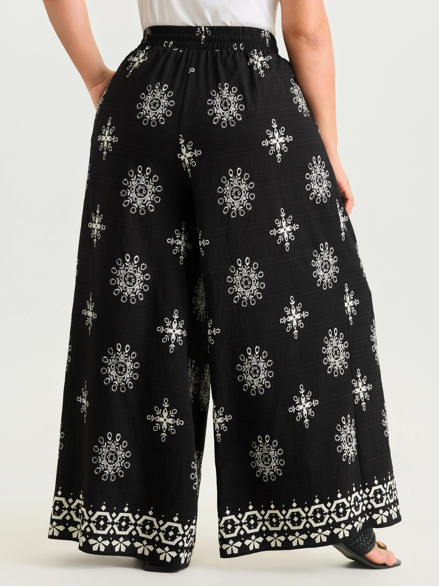Boho Floral Print Wide Leg Pants - Image 3