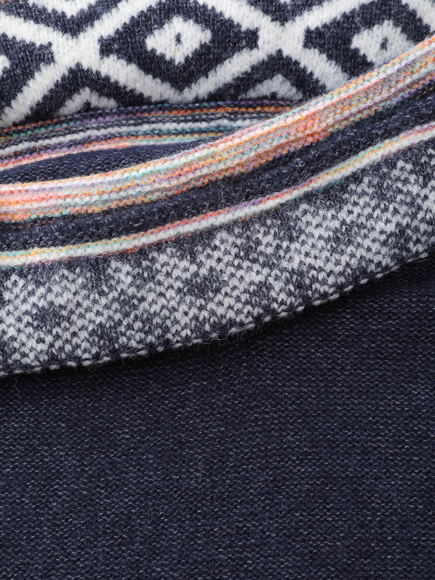 Boho Pattern Color Contrast Turtleneck Pullover - Image 5