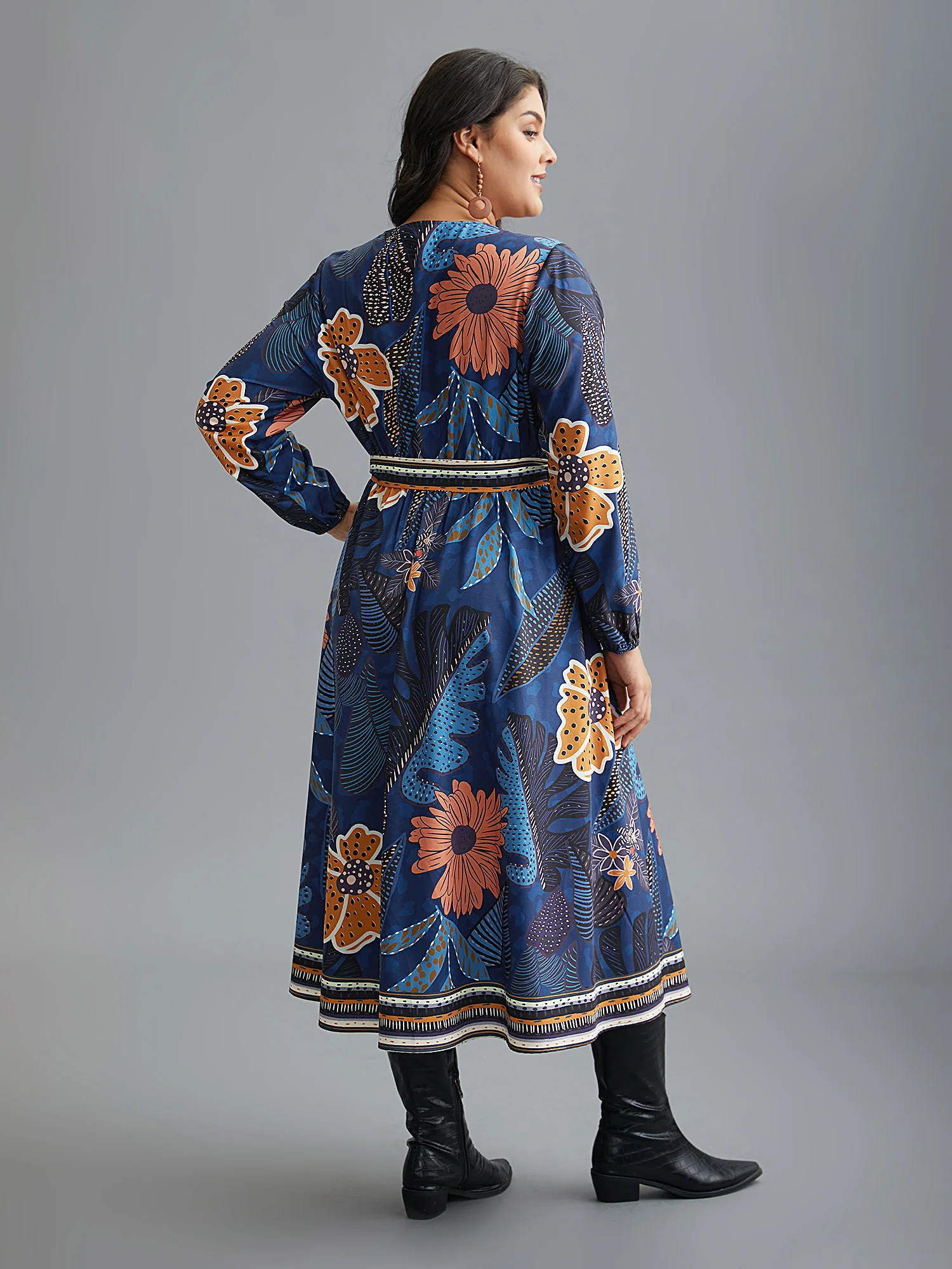 Boho Print Belted Lantern Sleeve Dress - Image 11