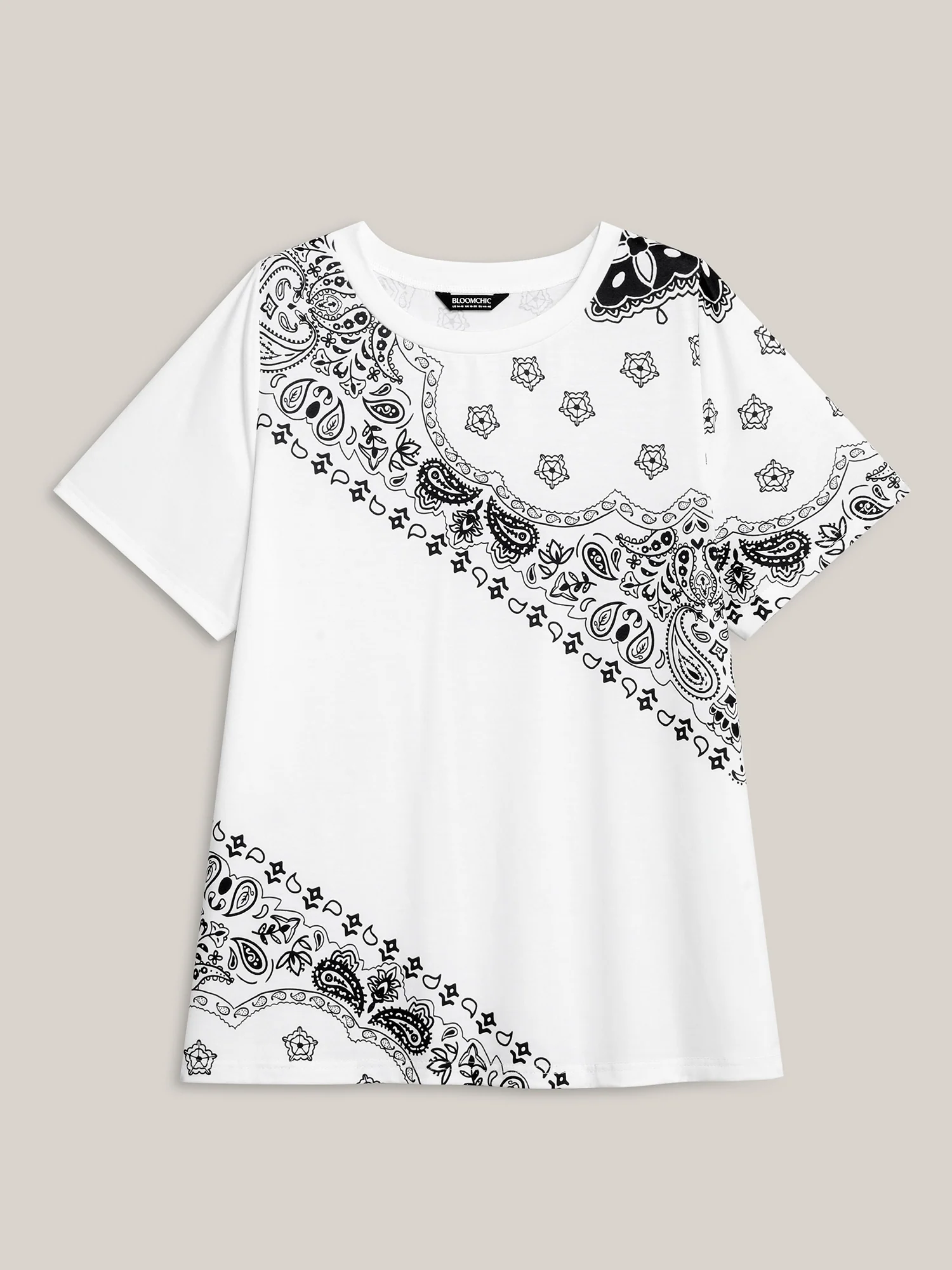 Boho Print Plain Crewneck T-Shirt - Image 5