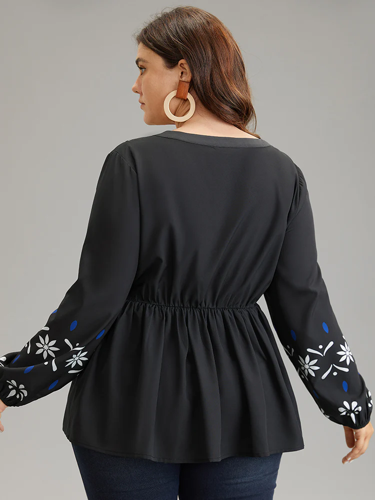Boho Print Tie Neck Elastic Waist Tassels Blouse - Image 3
