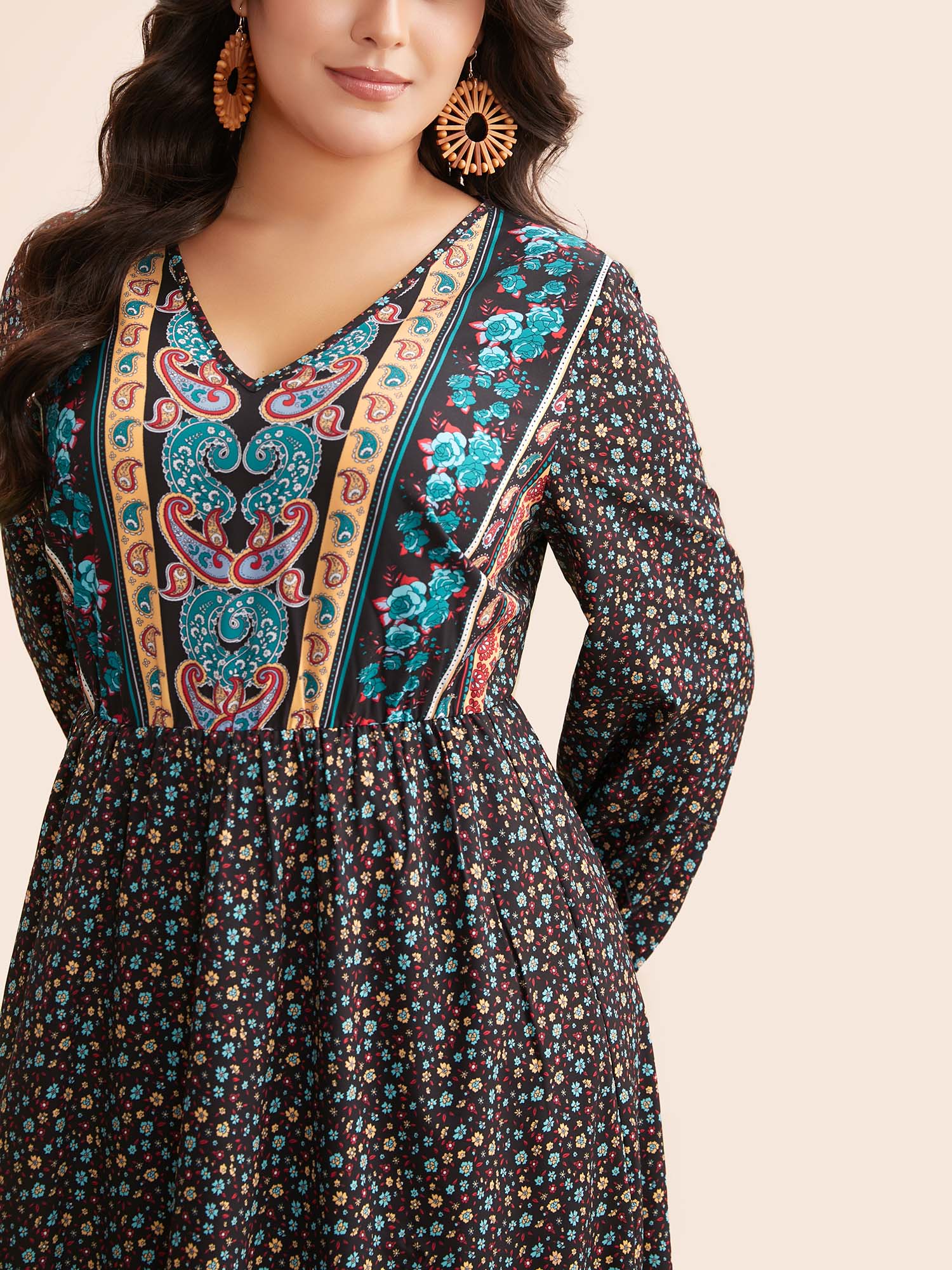 Boho Print V Neck Elastic Waist Dress - Image 4