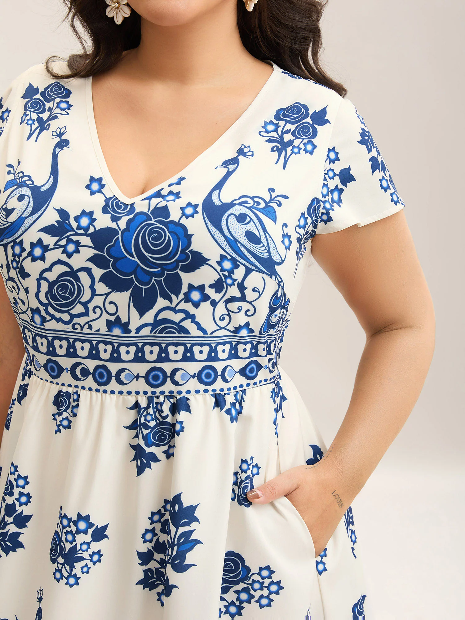 Boho Print V-Neck Pockets Midi Dress - Image 2