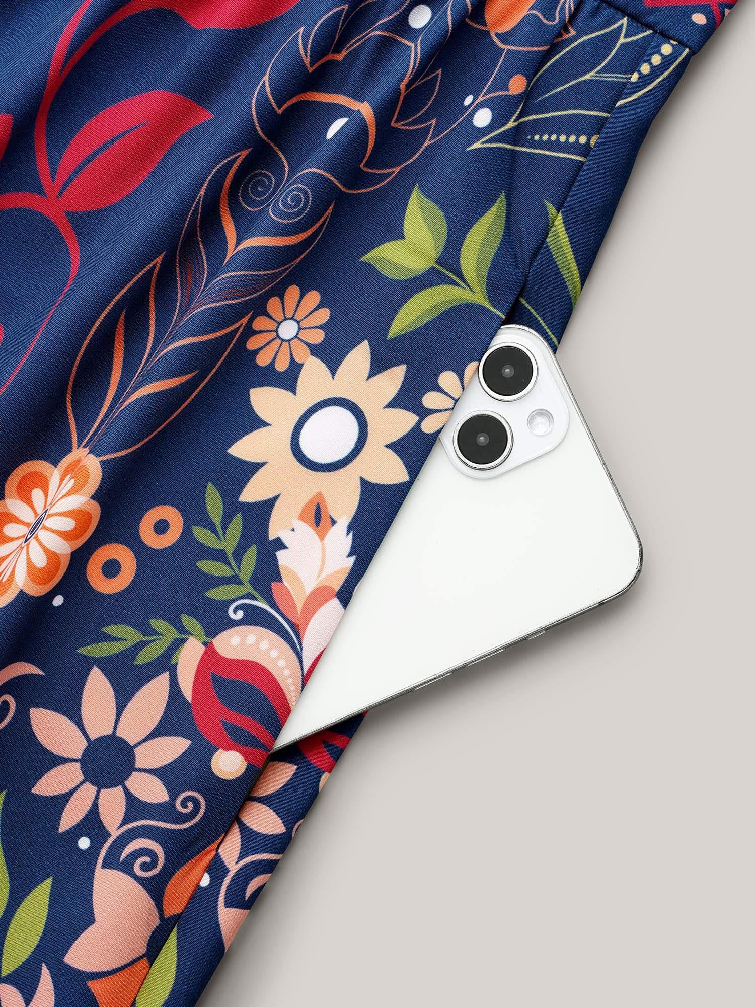 Boho Print V-Neck Pockets Mini Dress - Image 5
