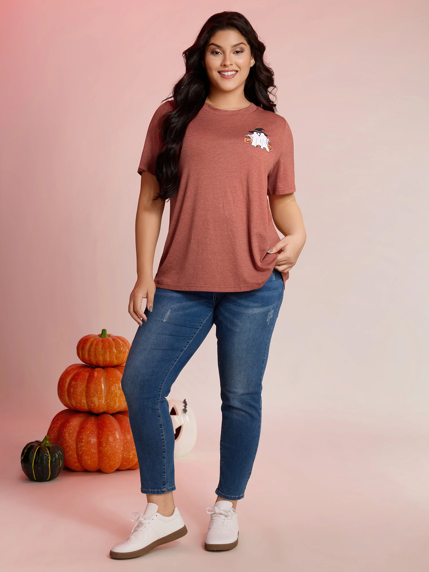 Boo Crew Halloween Round Neck T-Shirt - Image 4