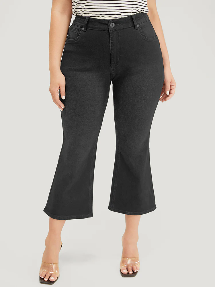 Bootcut Slightly Stretchy High Rise Black Wash Cropped Jeans - Image 2