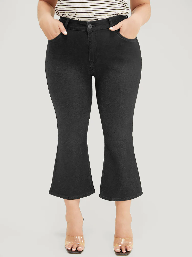 Bootcut Slightly Stretchy High Rise Black Wash Cropped Jeans - Image 5