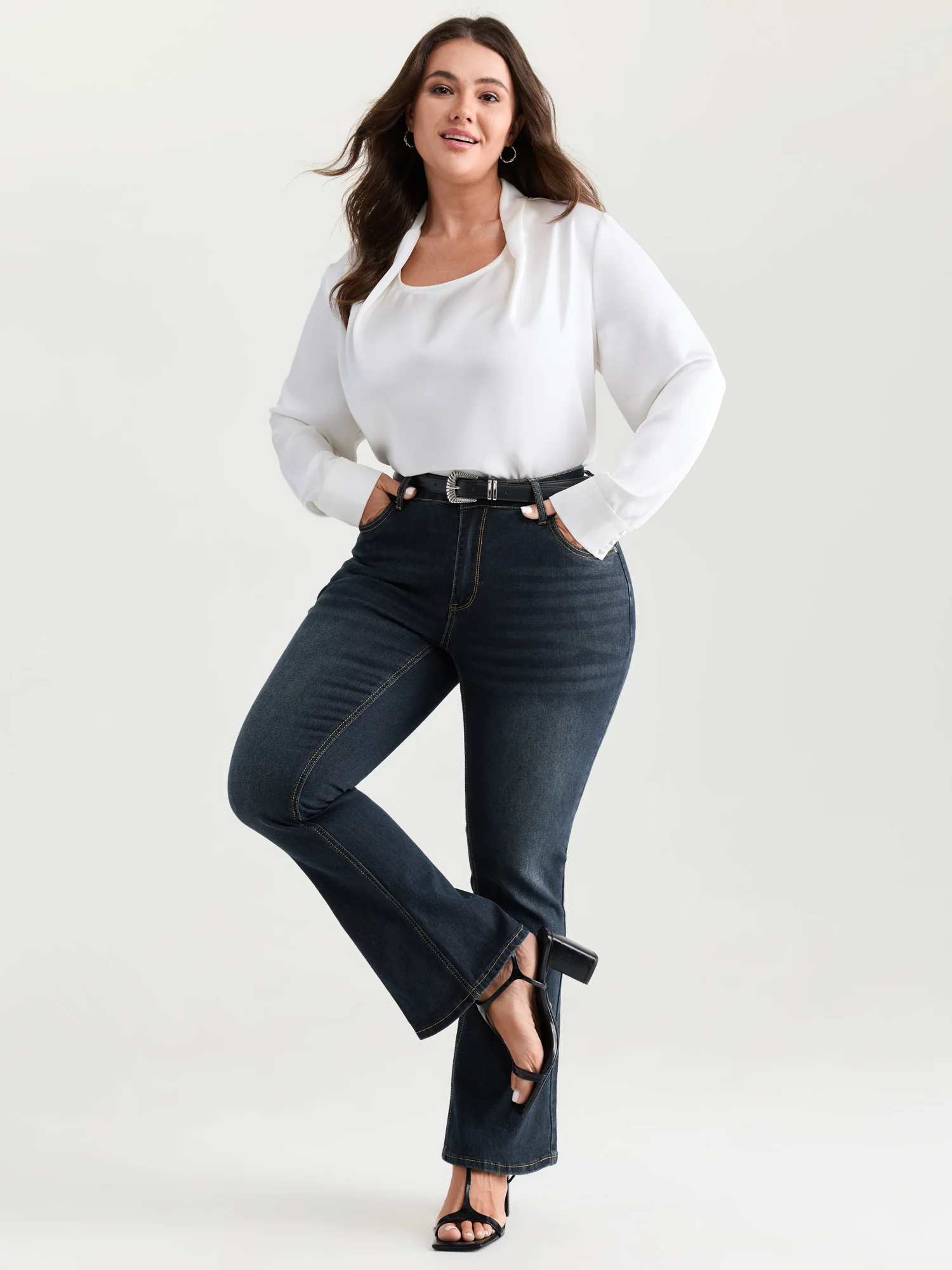 Thigh-Friendly Stretchy Flared Jeans - Image 14