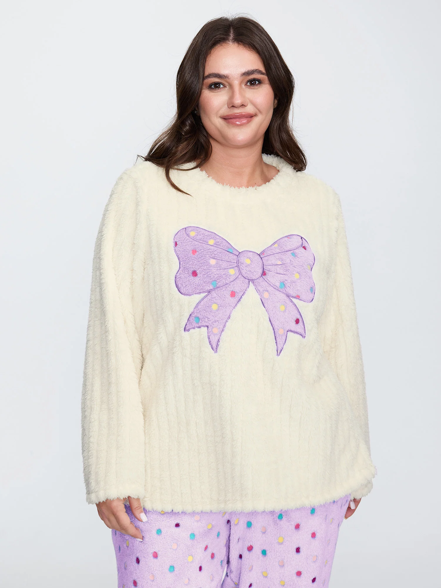 Bow Beautiful Applique Embroidery Lounge Top - Image 9