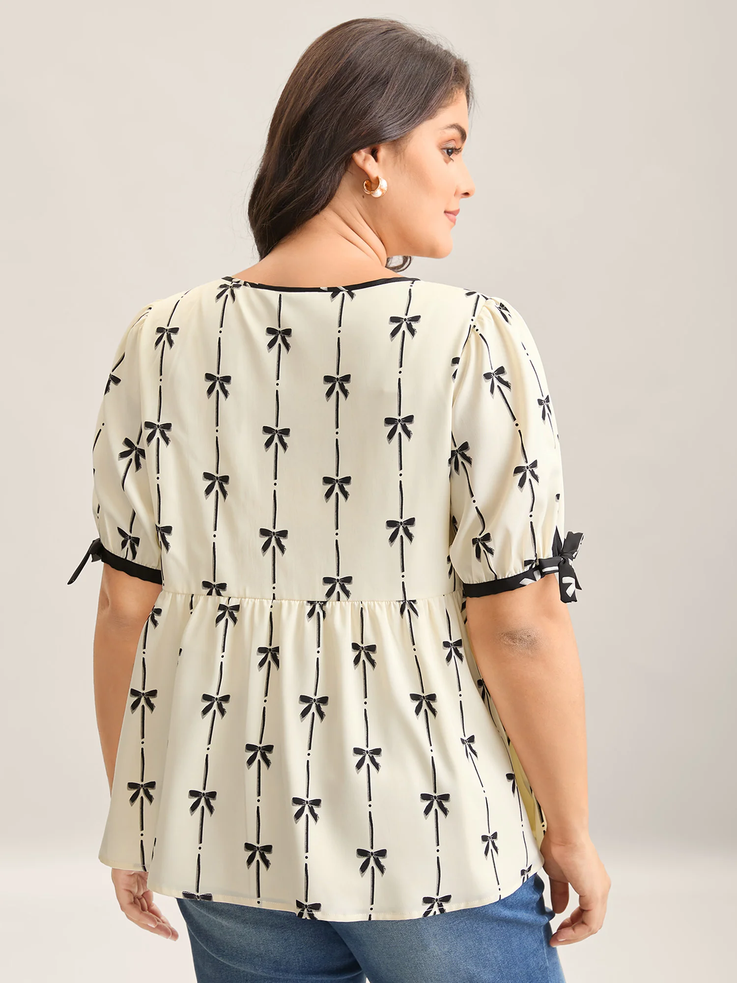 Bow Detail Printed Color Contrast Blouse - Image 4