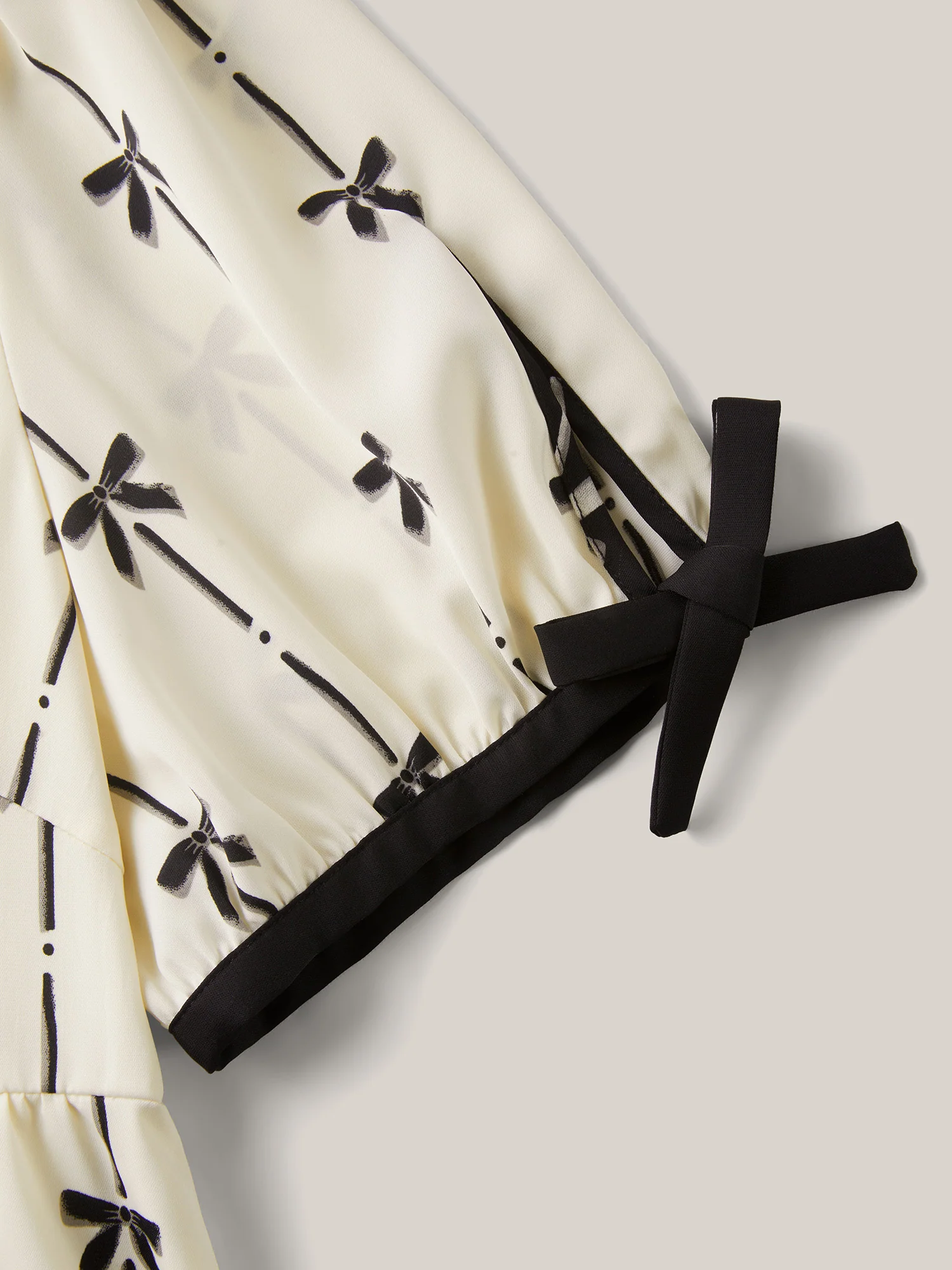Bow Detail Printed Color Contrast Blouse - Image 6