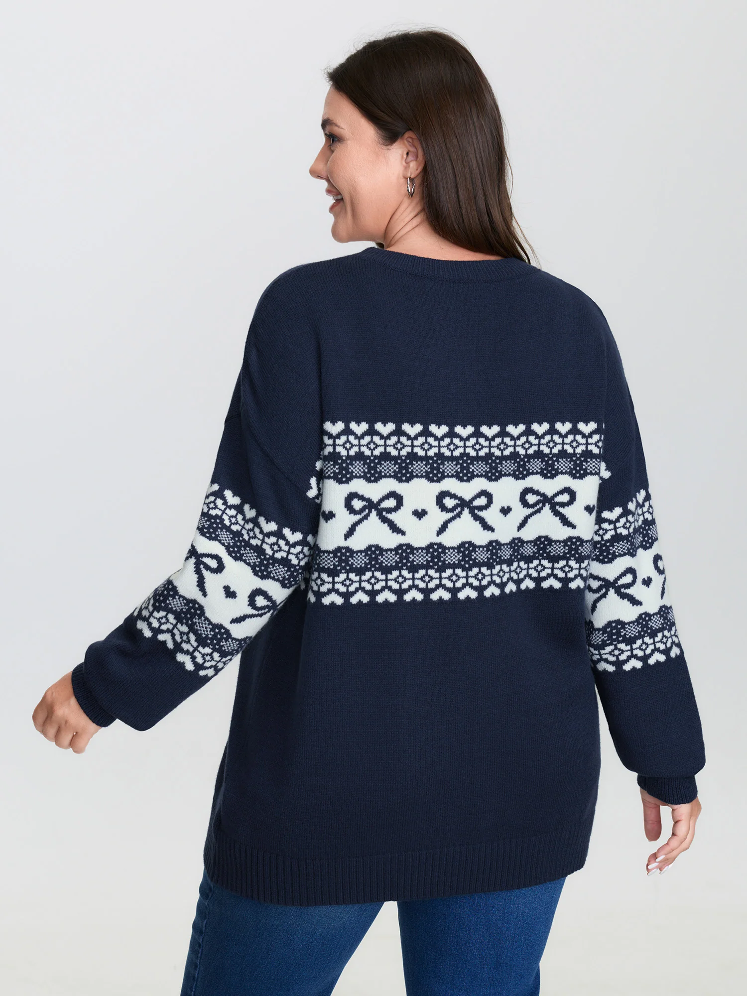 Supersoft Bow Pattern Jacquard Blend Pocket Pullover - Image 4