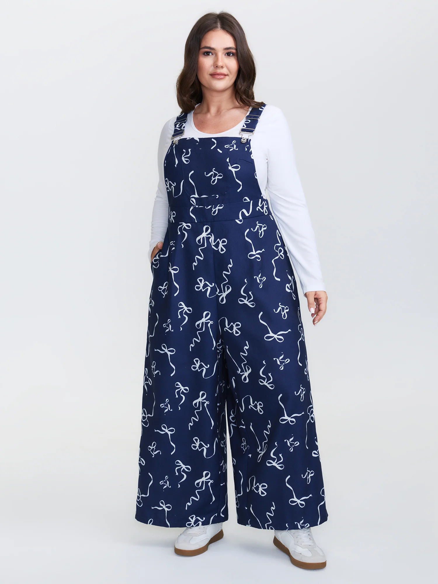 Bow-Tie Print Adjustable Overall Straps Jumpsuit - Image 3