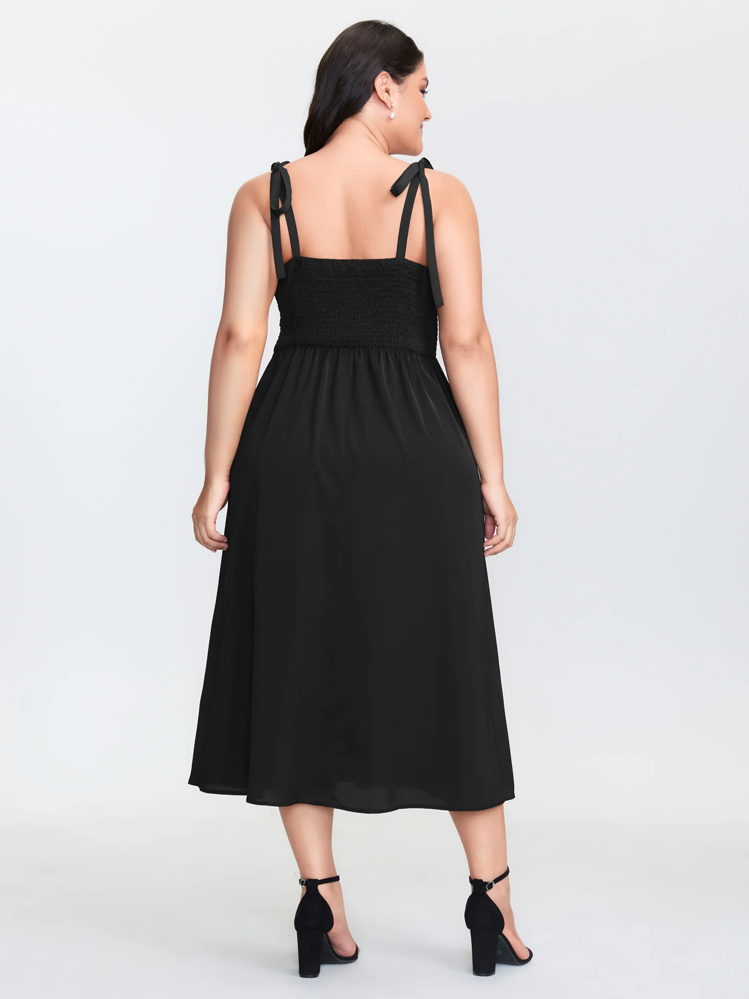 Bow-tie Straps Flowy Maxi Dress - Image 4