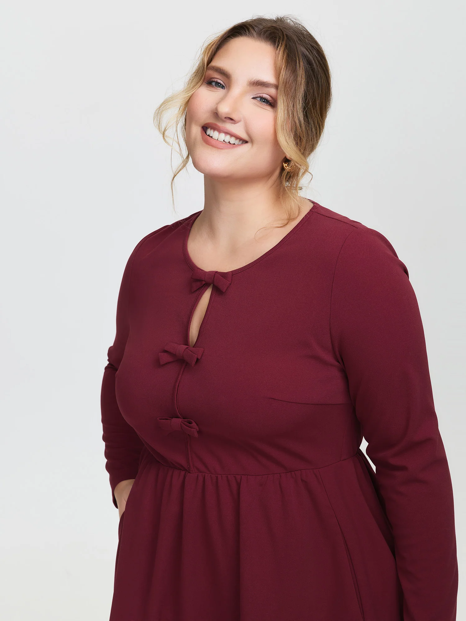 Bowknot Detail Pockets Knit Midi Dress - Image 2