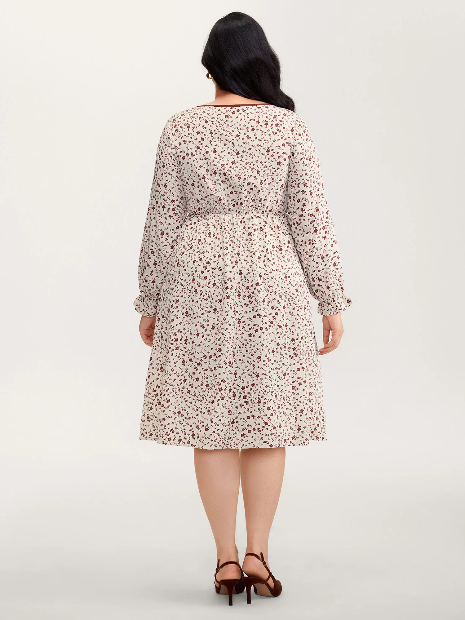 Bowknot Detail Stretchy Waist-Defining Midi Dress - Image 4