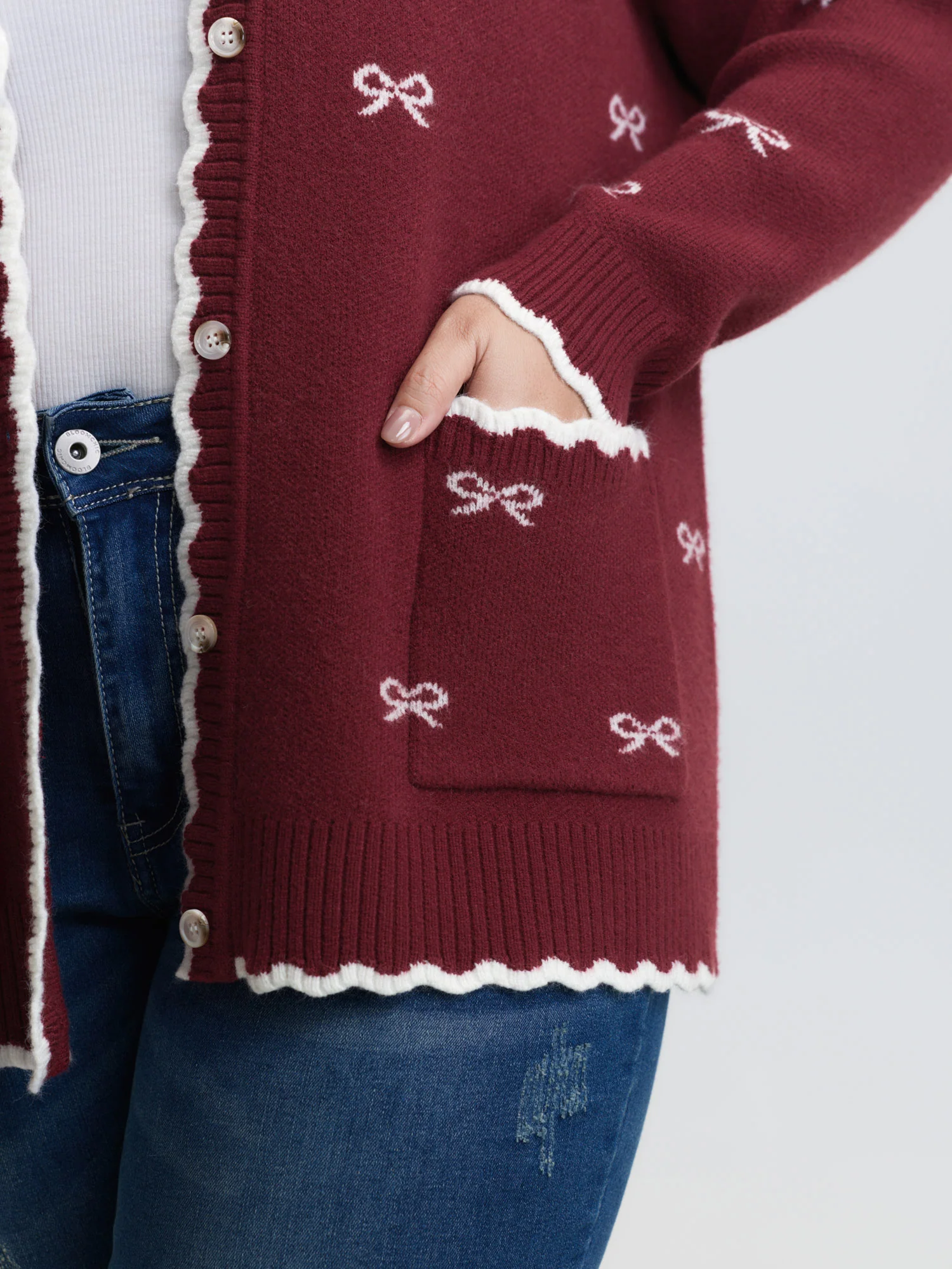 Bowknot Jacquard Wavy Edge Knit Cardigan - Image 15