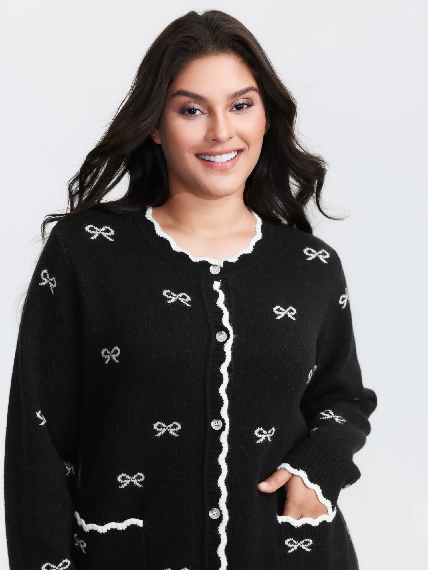 Bowknot Jacquard Wavy Edge Knit Cardigan - Image 3