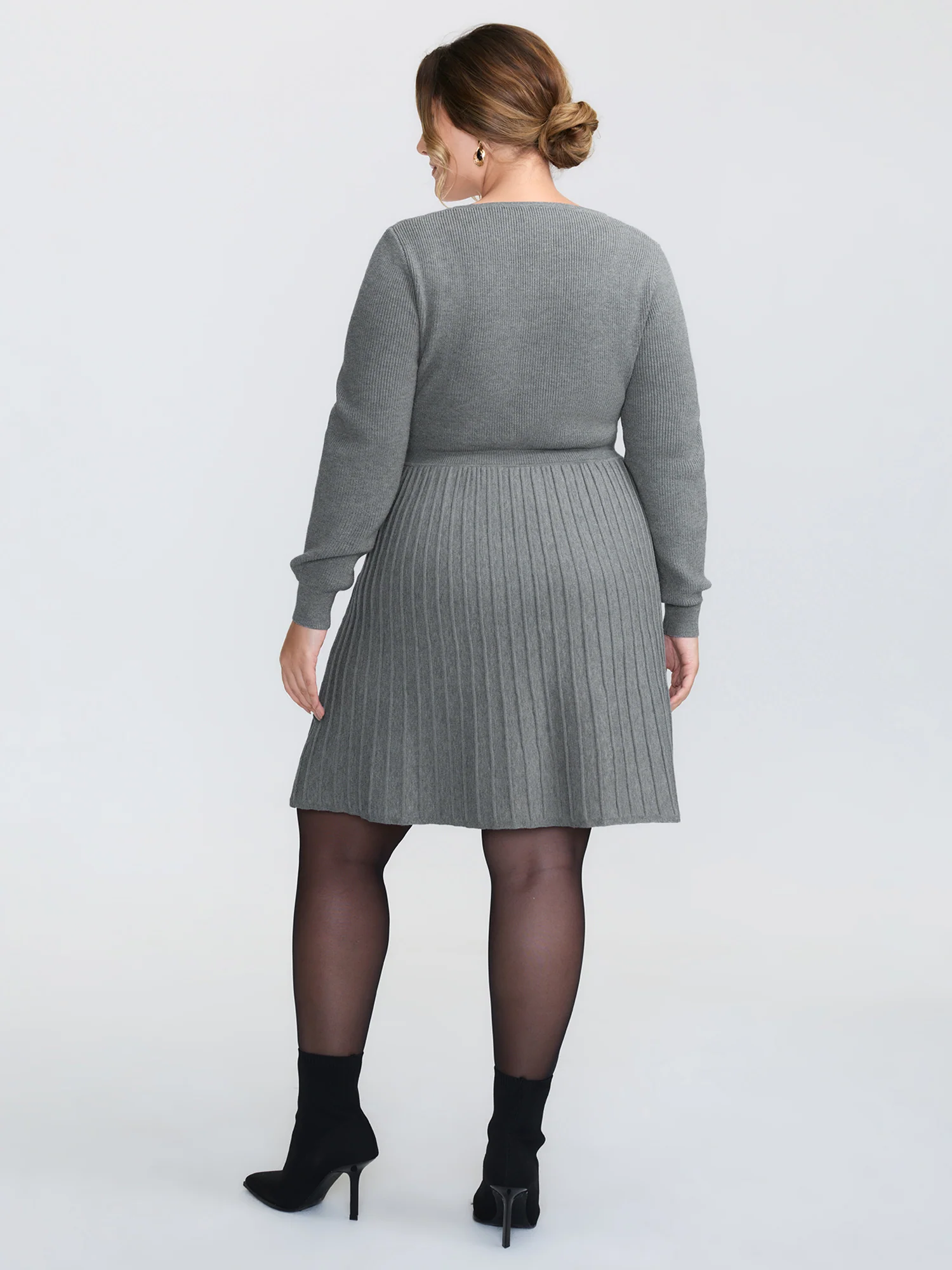 Bowknot Neckline Cinched-Waist A-Line Sweater Dress - Image 4