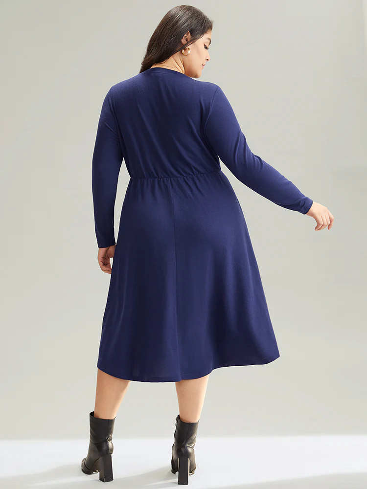 Bowknot Sequin Pocket Crew Neck Dress - Image 3