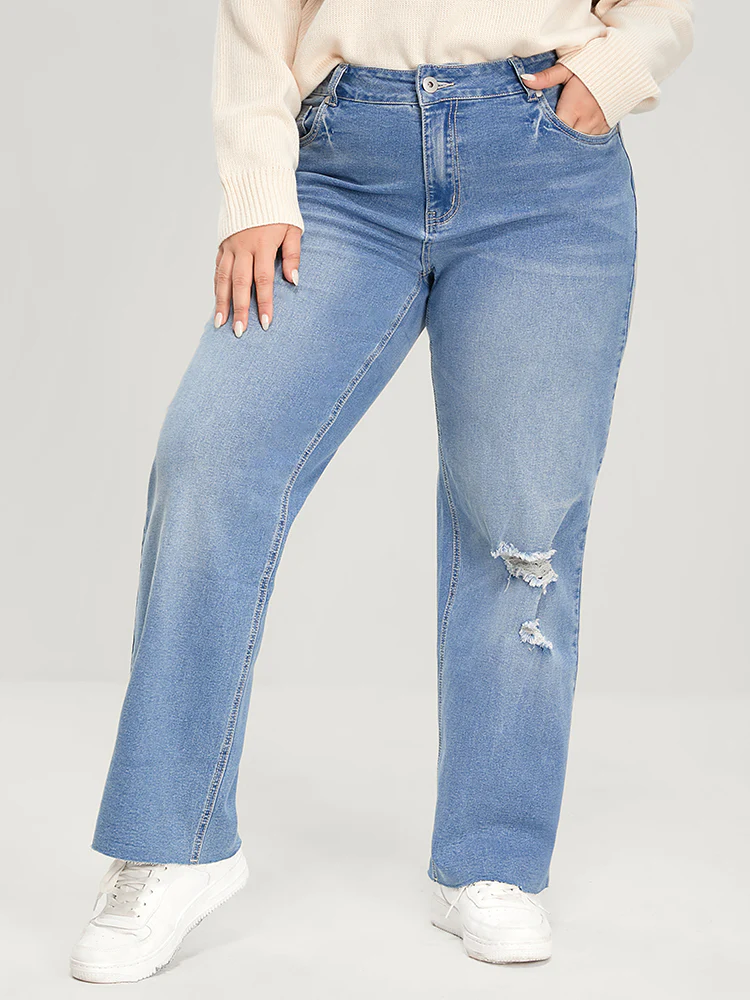 Boyfriend Wide Leg Slightly Stretchy High Rise Light Wash  Jeans - Image 4